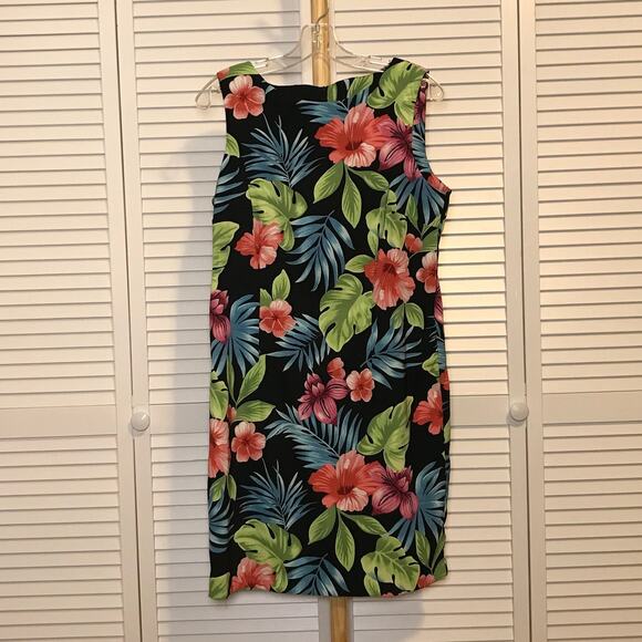 AGB Floral Round Neck Sleeveless Pleated Sheath Dress 12 - Picture 1 of 3